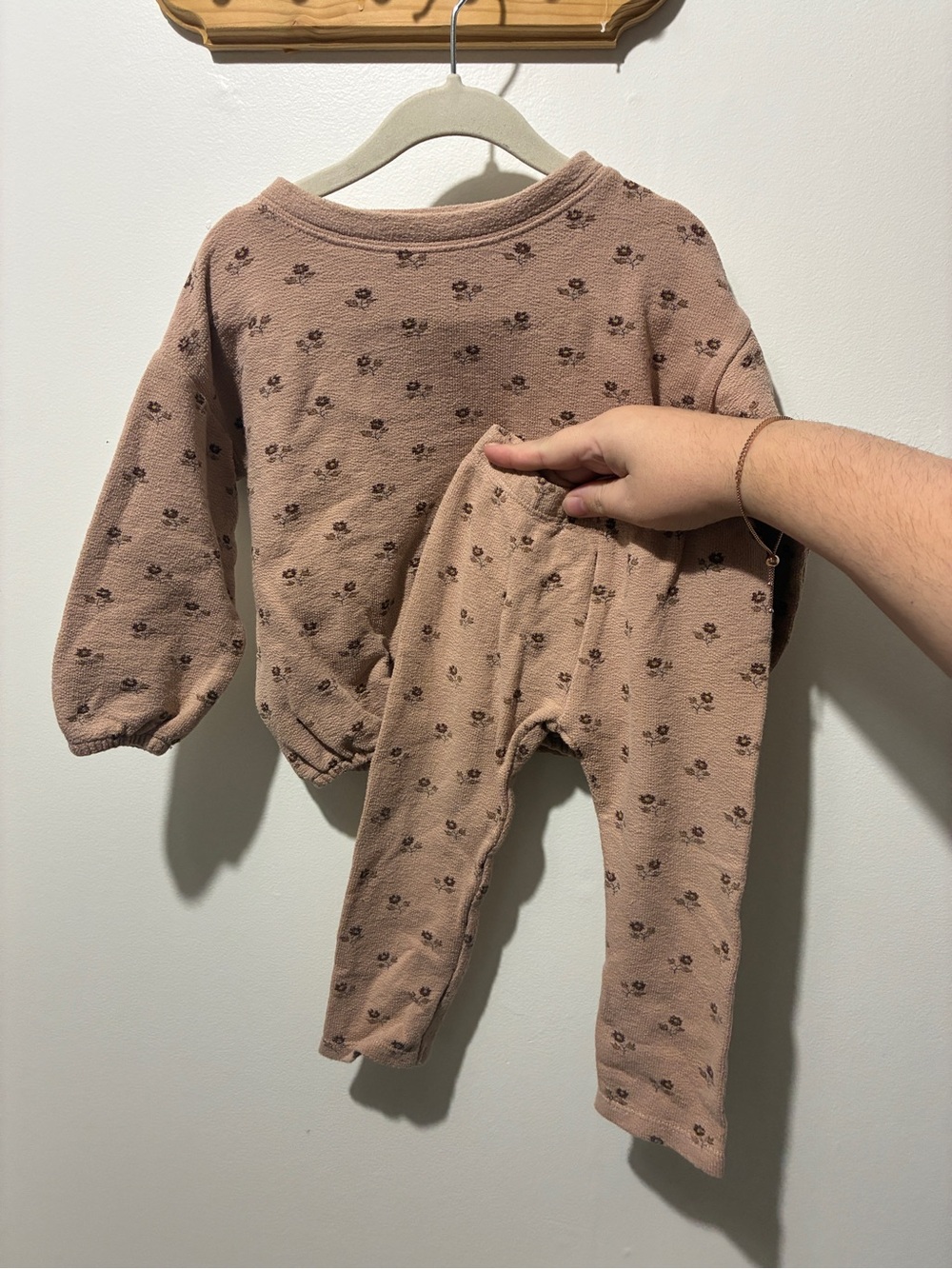 Rylee + Cru Mauve Floral Crewneck Top & Leggings Set